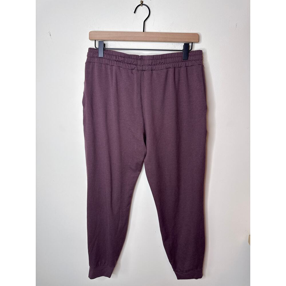 VUORI Performance Jogger Brown/Purple Size Medium - Picture 2 of 7